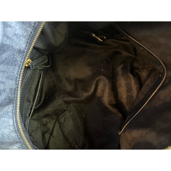 Michael Kors black monogram handbag - Picture 7 of 7